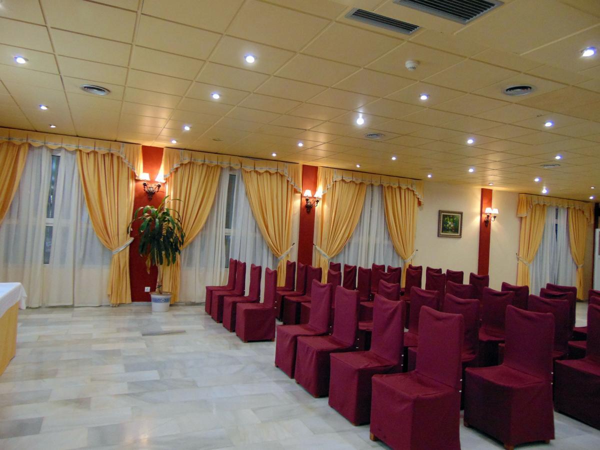Hotel Restaurante La Rabida 帕洛斯德拉夫龙特拉 外观 照片