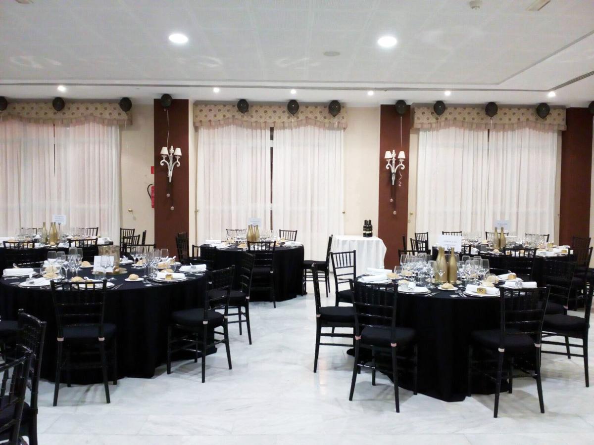 Hotel Restaurante La Rabida 帕洛斯德拉夫龙特拉 外观 照片